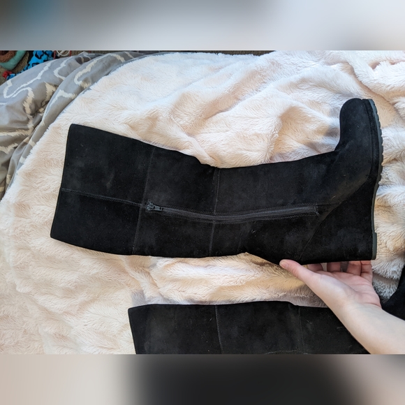 00's Suede Leather Aldo Wedge Boots - Picture 3 of 13